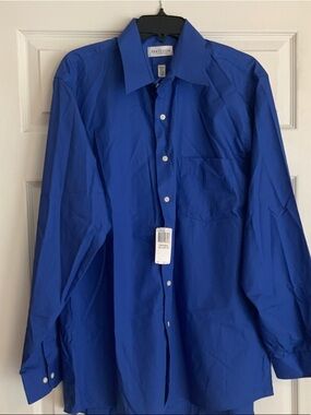 Van Heusen Men's Blue Button-Up Dress Shirt